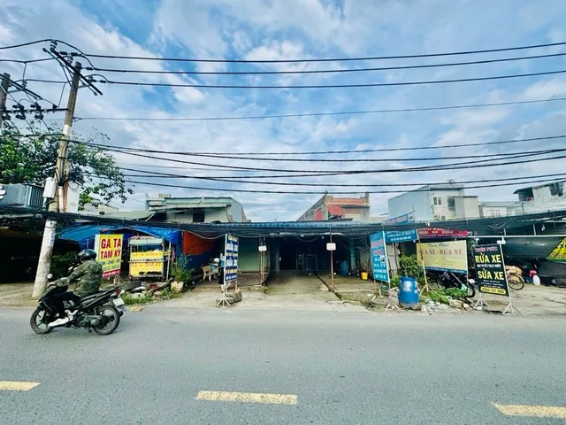 MẶT PHỐ HỒ HỌC LÃM – KHỔ ĐẤT 9.5×27M – CHÍNH CHỦ TỪ XƯA – VỊ TRÍ VÀNG NGÃ BA  BÀ TIẾNG – 23 em