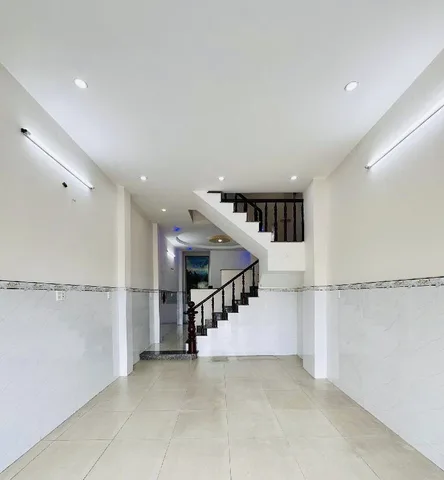 Bán Nhà 3 Tầng,Võ Văn Kiệt,Quận 6,Hẻm ÔTô Đỗ Cửa,4x11,Giá Chỉ 5 Tỷ(QS44)