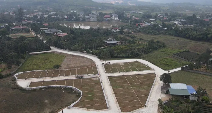 LÔ GÓC 73M GIÁ CHỈ 600 TRIỆU – HÀNG CỰC HIẾM TẠI LẠC THỦY!