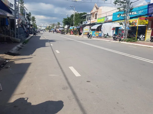 Bán đất 430.1m² ngang 10m giá 1.8 tỷ Xã Phước Thành