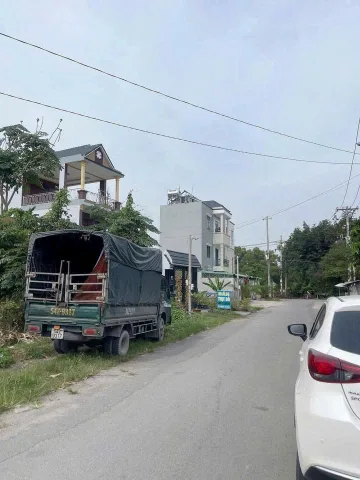 Bán đất thổ cư mặt tiền đường 473, xã Trung An dt 400m2 giá 6,5 tỷ