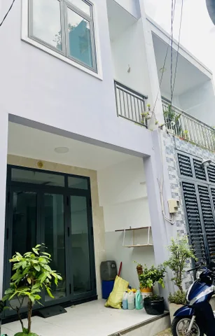 🔥 NHÀ ĐẸP 2 TẦNG – 52m² –GÍA -4.070 TỶ– MÃ LÒ – LÊ VĂN QUỚI
DT 4×13-2PN – 3WC, nhà mới vào ở ngay.
Hẻm thông, dân trí cao, gần Tân Phú – tiện ích đầy đủ 9262B3