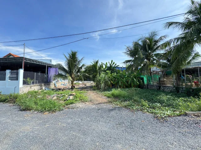 0938113403 Bán đất 621m² giá 2.2 tỷ Phường Hòa Thắng Z209