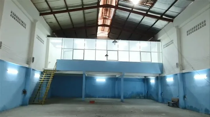 bán kho xưởng 290m2 đang cho chuê 35tr. lê văn quới,mã lò chỉ 13 tỷ