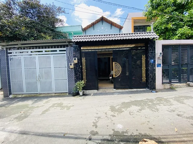 Bán Nhà DT 100m2, hơn 7 tỷ, hẻm xe hơi đường Tô Ngọc Vân, Tam Phú, Thủ Đức