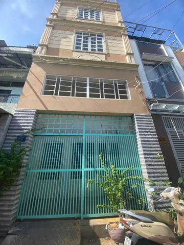 CHVD HXH , PHAN VĂN TRỊ .Q BÌNH THẠNH DT HƠN 90M2 ,5 TẦNG .Giá chỉ hơn 14tỷ
👉14 phòng ngủ ,14 WC 
👉4,7m × 20m 
👉sổ hồng riêng ,pháp lý chuẩn 
☎lh 0342116231 phi nhà đẹp