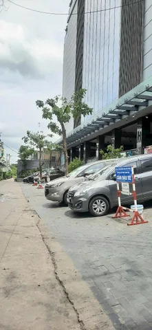BÁN  ĐẤT THỔ CƯ - NGAY – KHU AEON TÊN LỬA DT 6X11M – 5TỶ5 - TL - NHẸ

Khu dân cư hiện hữu, xung quanh nhiều nhà phố cao tầng. xây dựng theo ý mình 

Gần Võ Văn Kiệt, Kinh Dương Vương, bến xe miền tây