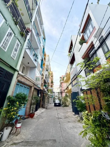 Nhà đẹp mới xây 4 tầng đủ nội thất - sổ đẹp hoàn công đủ
