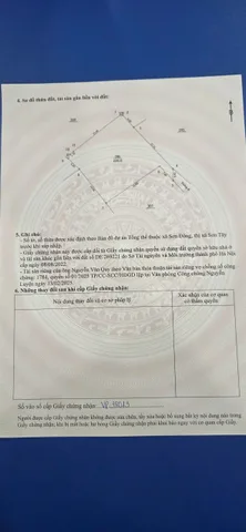 Chính chủ bán 700m đất tại xã đoài phương. Đường ô tô ngõ thông 2 mặt tiền cách tỉnh lộ 418 chỉ 30m dân cư đông đúc. 
Cách trung tâm hòa lạc chỉ 3km
Cách quốc lộ 21 chỉ 1km thuận tiện di chuyển các ngả