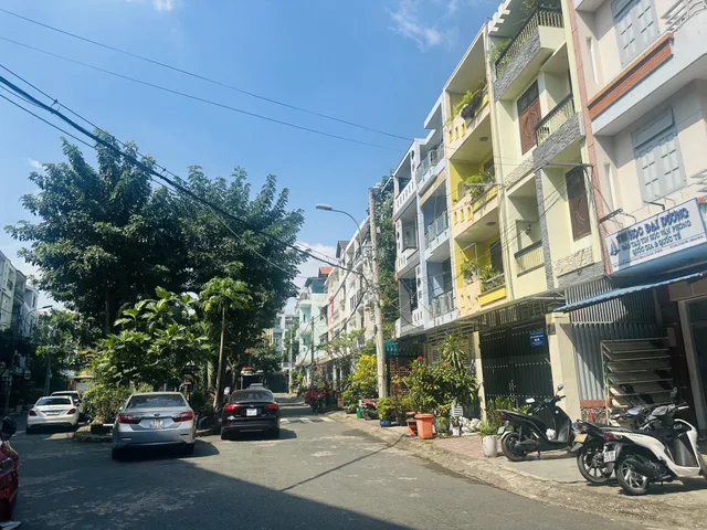 BÁN NHÀ MẶT TIỀN ĐƯỜNG SỐ 23, LINH CHIỂU - 80m2 - 3 TẦNG - GIÁ 16 TỶ TL
