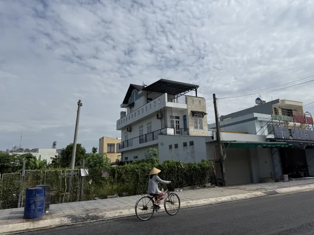 Bán nhà 80.6m² giá 6.5 tỷ Phường Thuận An
Mặt Tiền Kinh Doanh