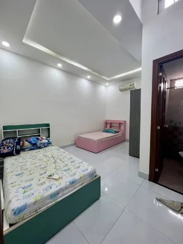 Bình thạnh 2 tầng gấp bán, gần bệnh viện, chợ