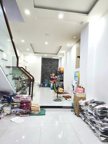 D1757 ⚡️ Nhà Trần Bình Trọng Bình Thạnh, SHR, Vuông, 4 tầng, 3.9x13m, 7.x tỷ