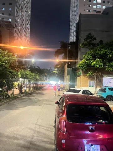 BÁN NHÀ LIỀN KỀ KĐT ĐẠI THANH. 52M2 - 5 TẦNG. MT 5M. THANG MÁY. KINH DOANH.