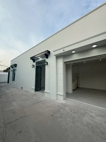 1 căn nhà cấp 4 ngay trung tâm TP Bà Rịa, kế bên trường tiểu học Nguyễn Bá Ngọc, Phường Bà Rịa , TP HCM