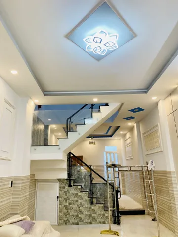Hẻm xe hơi ,Gần Tên Lửa ,Bình Trị Đông ,Quận Bình Tân ,Dt 4x16m -2 lầu ,2pn ,Giá 5.55 tỷ