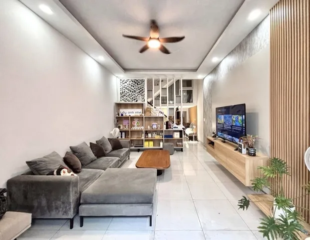 Bình thạnh hẻm 8m , 4 tầng sổ riêng