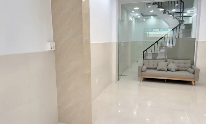 BÁN NHÀ Phùng Tá Chu,AN LẠC ,ô tô ngủ trong nhà,(48m2 )GIÁ CHỈ 6.39 TỶ.