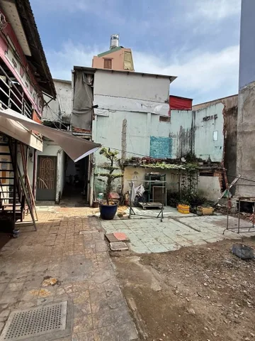 Chính chủ cần bán gấp căn nhà tâm huyết tọa lạc ngay khu vực sầm uất nhất Tỉnh Lộ 10, Phường Bình Trị Đông, Bình Tân.