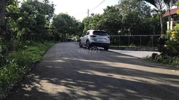 Bán đất 1000m² ngang 17.5m giá 1.6 tỷ Xã Xuân Sơn