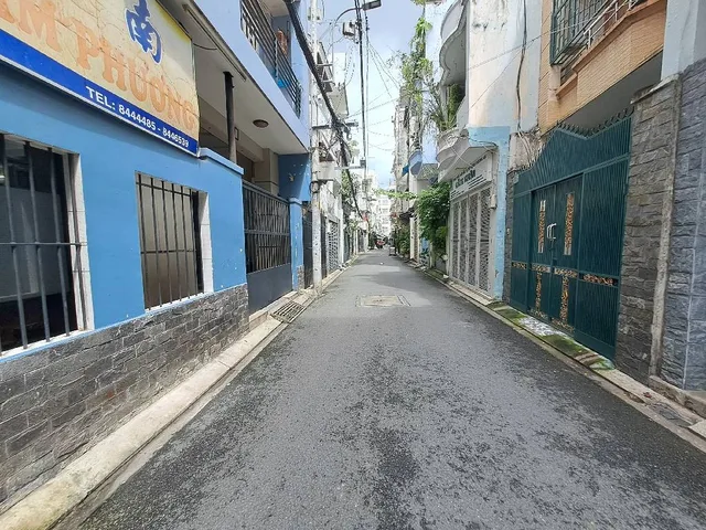 Chủ gấp bán nhà phú nhuận, sổ hồng riêng