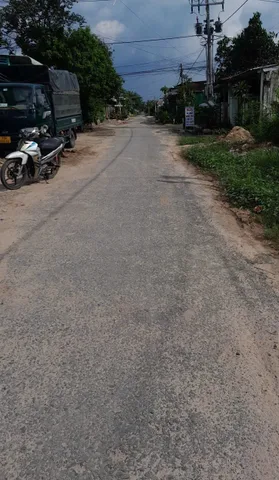Bán đất 299.7m² ngang 10m giá 2.3 tỷ Phường Long Hoa