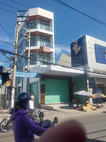 Mặt Tiền Đường Vĩnh Lộc - Gấp Bán Nhà 6 Tầng - DT: 5,3x18= 95,4m² , giá 17.5 tỷ Xã Tân Vĩnh Lộc