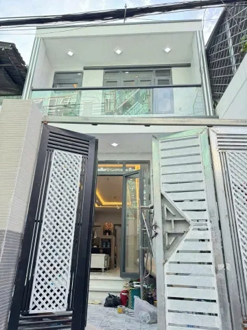 Giá hữu nghị 1Tỷ750 cho căn nhà 36m2 sát bên sân bay Nguyễn Văn Công