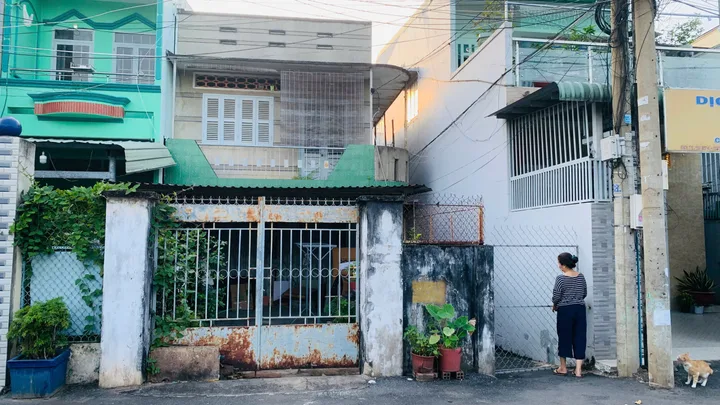 BÁN NHÀ CŨ 1 TRỆT LẦU GẦN CÔNG VIÊN BIÊN HÙNG – TRUNG TÂM BIÊN HÒA