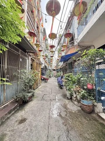 BÁN NHÀ MINH PHỤNG QUẬN 6 HẺM Ô TÔ TRUNG TÂM 42M2 4 TẦNG 6.2 TỶ TIỆN XÂY MỚI