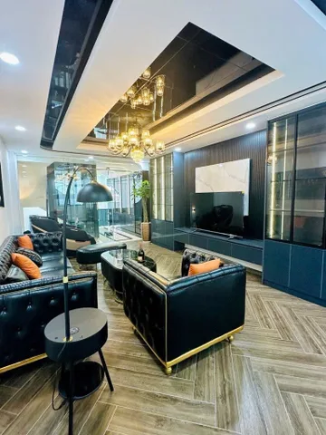 Bán nhà HXH 4m x 18m x 5 Tầng Thang Máy giá 8.9 tỷ Tân Hoà Đông