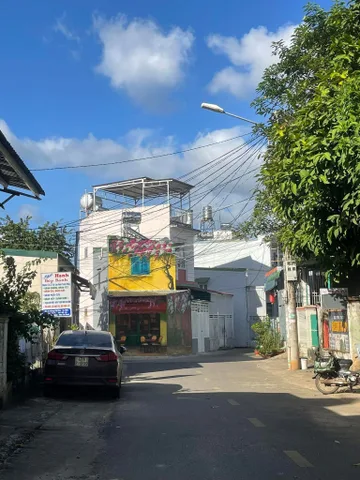 Bán nhà mặt tiền Phùng Chí Kiên