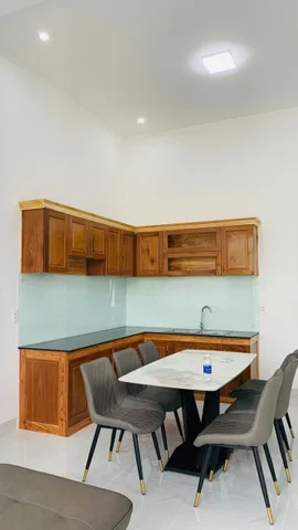 Bán nhà mới nguyên hẻm 451 Y moan diện tích 8×14 60m2 thổ cư giá 2ty 489