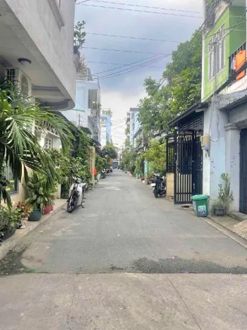 BÁN NHÀ SÁT KÊNH THAM LƯƠN.G - AEO.N MAILL TPHU - HẺM ÔTÔ - ( 4X18M )