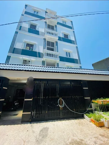 Bán gấp CHDV 51 phòng trệt 4 tầng có thang máy dòng tiền 200tr/tháng dt đất 273m² ngang 10m giá 30 tỷ hẻm 5m ra đường Nguyễn Thị Định 200m Thạnh Mỹ Lợi Q2 cũ