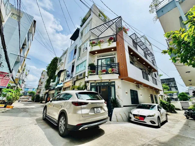 🔥 BÁN GẤP Nhà Góc 2 Mặt Hẻm Phan Văn Trị, Bình Thạnh 1 Trệt 2 Lầu+Sân Thượng | 4PN | Nội Thất Đầy Đủ | Sổ Sẵn