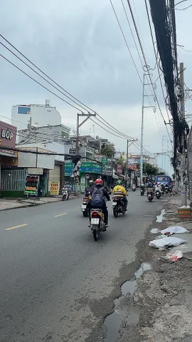 Bán nhà gấp 2 Tầng Mặt Tiền Âu cơ Tân Bình