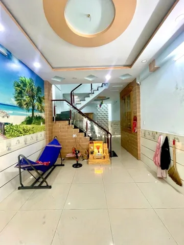 Nhà đẹp 2 tầng đúc kiên cố - Ngay trung tâm Bình Trị Đông - Sát Bệnh viện Bình Tân