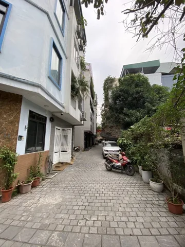 BÁN NHÀ LK ĐƯỜNG LÊ VĂN LƯƠNG. 50M2 - 4 TẦNG. GARA Ô TÔ.