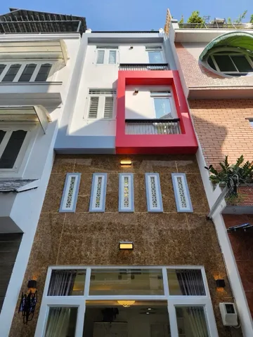 Kẹt tiền bán gấp nhà DT 33,1m2 giá 1tỷ650tr đường Chu Văn An, phường 12, Bình Thạnh
