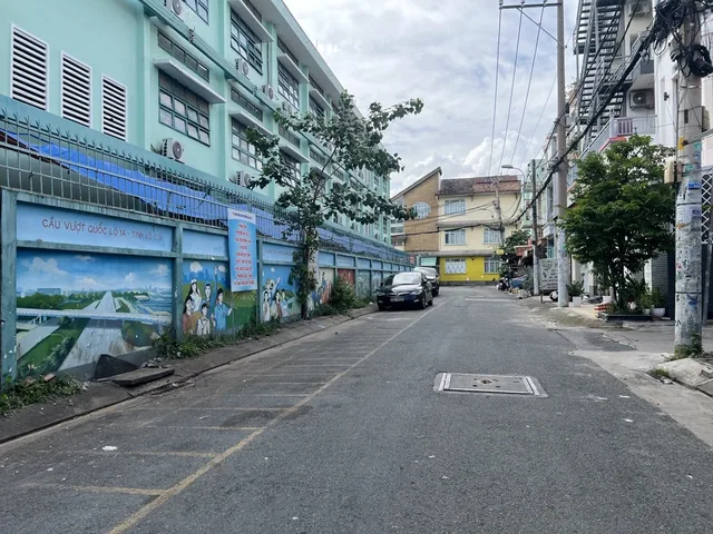 BÁN NHÀ PHÙNG TÁ CHU KHU TÊN LỬA BÌNH TÂN 102M2 8.5 TỶ HẺM XE HƠI