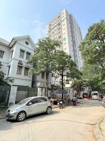 BÁN BIỆT THỰ LÔ GÓC ĐẠI MỖ – 170M2 – 4 TẦNG – MT 10M – ĐỐI DIỆN LOUIS CITY – GIÁ 37 TỶ