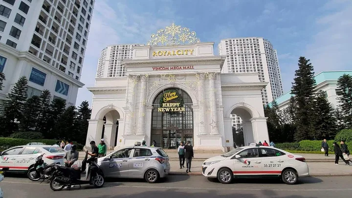 BÁN CĂN HỘ CHUNG CƯ ROYER CITY. 104M2 - 3PN - 3VS.