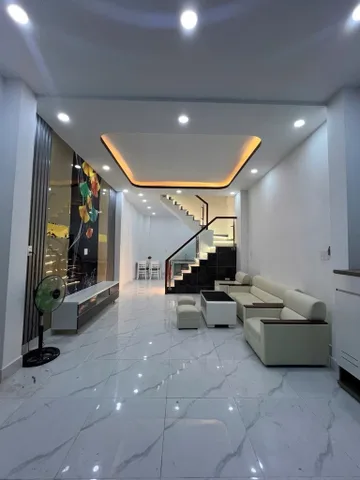 Nhà mới đẹp ở ngay khu VIP Lê Văn Quới - Hẻm xe hơi sát mặt tiền - Sổ nở hậu tài lộc