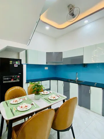 Nhà 50.4m² Nguyễn Thị Nhuần Q12, xây 1 trệt 3 lầu sát Gò Vấp. Giá 2 tỷ 450, hẻm 4.5m thoáng, sổ sẵn