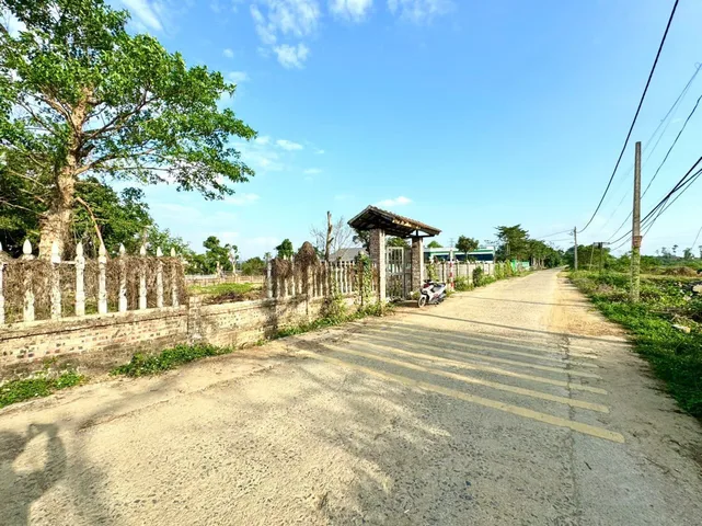 1322m có 299m thổ cư - SIÊU PHẨM NGHỈ DƯỠNG - Hòa Sơn, Lương Sơn