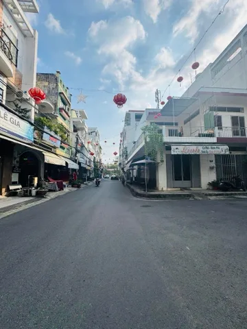 BÁN NHÀ MẶT TIỀN AN LẠC A TÊN LỬA 52M2 4 TẦNG 8.X TỶ DÒNG TIỀN 15 TRIỆU