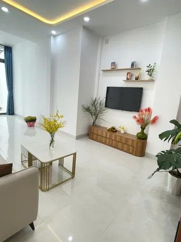 Bán nhà Mới 2 tầng. Hẻm 35 Xô viết Nghệ Tỉnh . Gần cầu thị Nghè