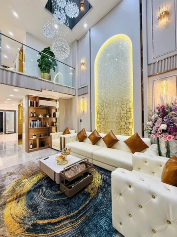 Vip . Bán nhà mới      6 tầng có thang máy fuf 
Nội thất. Xe hơi vi vu. Bùi quang Là