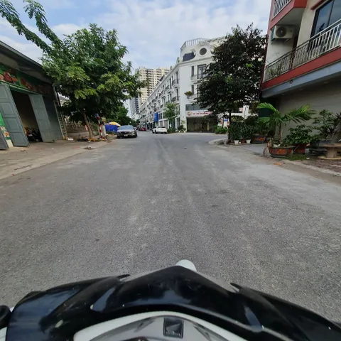 Đất Đặng Xá, Gia Lâm. 50m2. Chỉ 3 tỷ x. Lh 0989894845